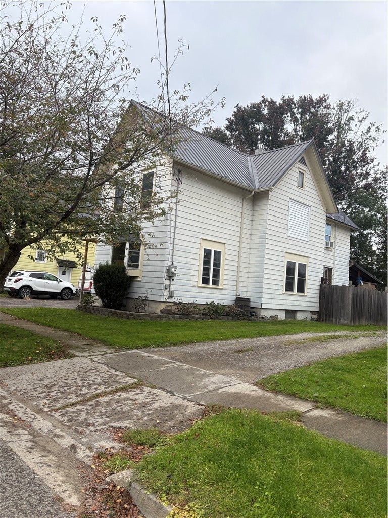 21 Hickok Avenue