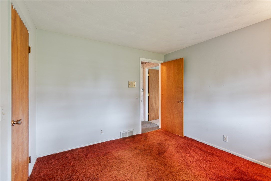 561 Whiting Road, Webster, New York image 31