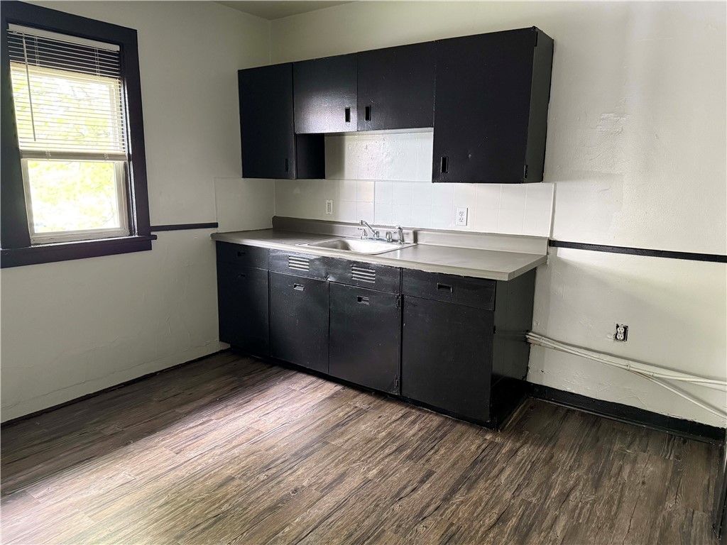 Photo of 865-869 Clifford Avenue, Rochester, NY 14621 (MLS # R1679279)