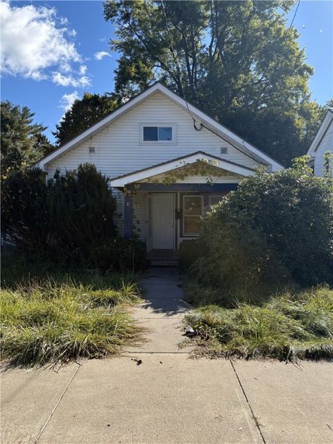 Photo of 10 Richards Avenue, Oneonta, NY 13820 (MLS # R1572594)