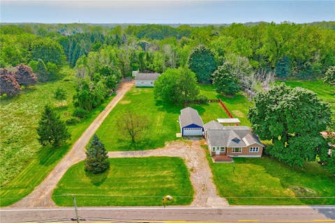 Photo for 1739 Woodard Rd