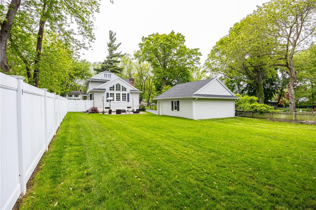 48 Rock Beach Road, Irondequoit, New York image 40