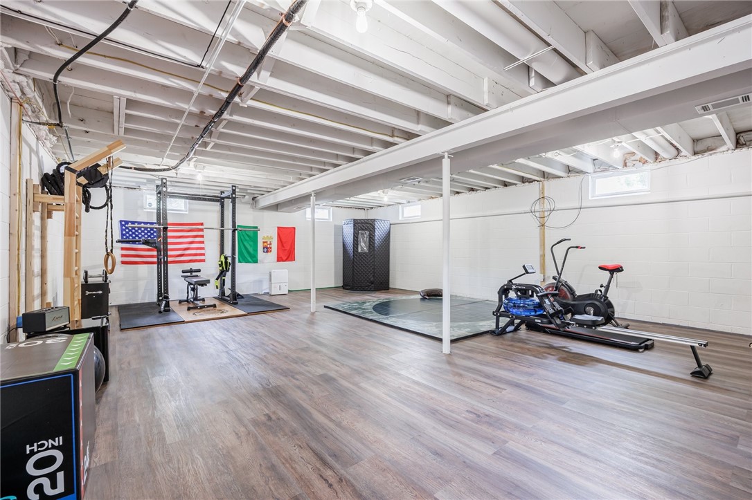 48 Rock Beach Road, Irondequoit, New York image 32