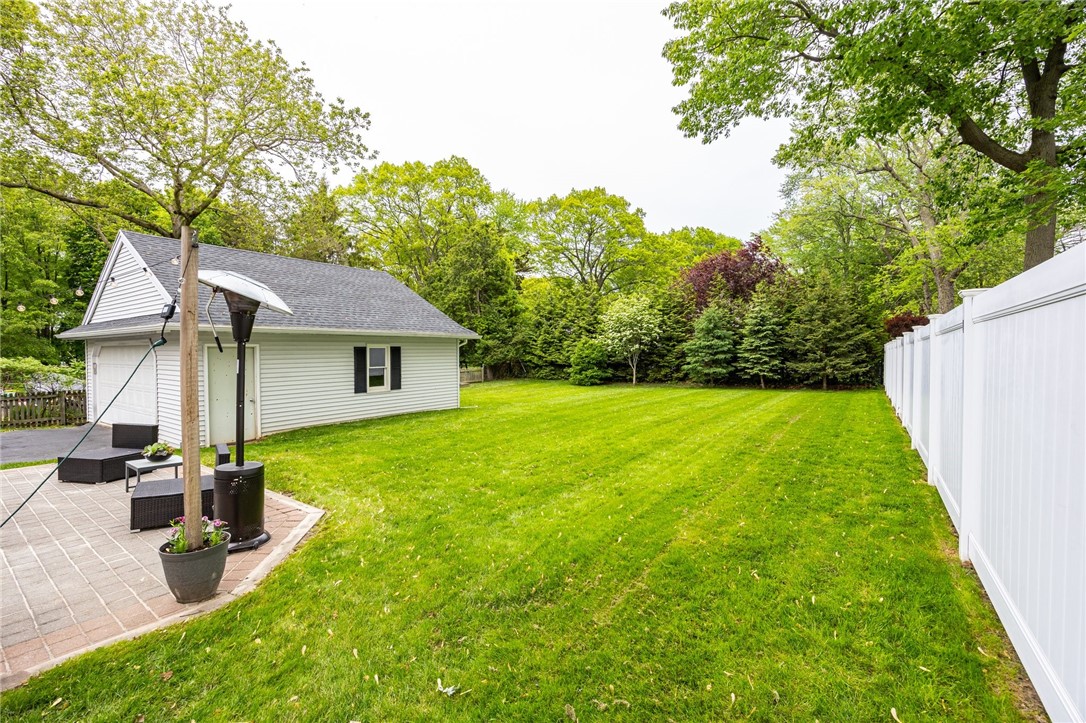 48 Rock Beach Road, Irondequoit, New York image 39