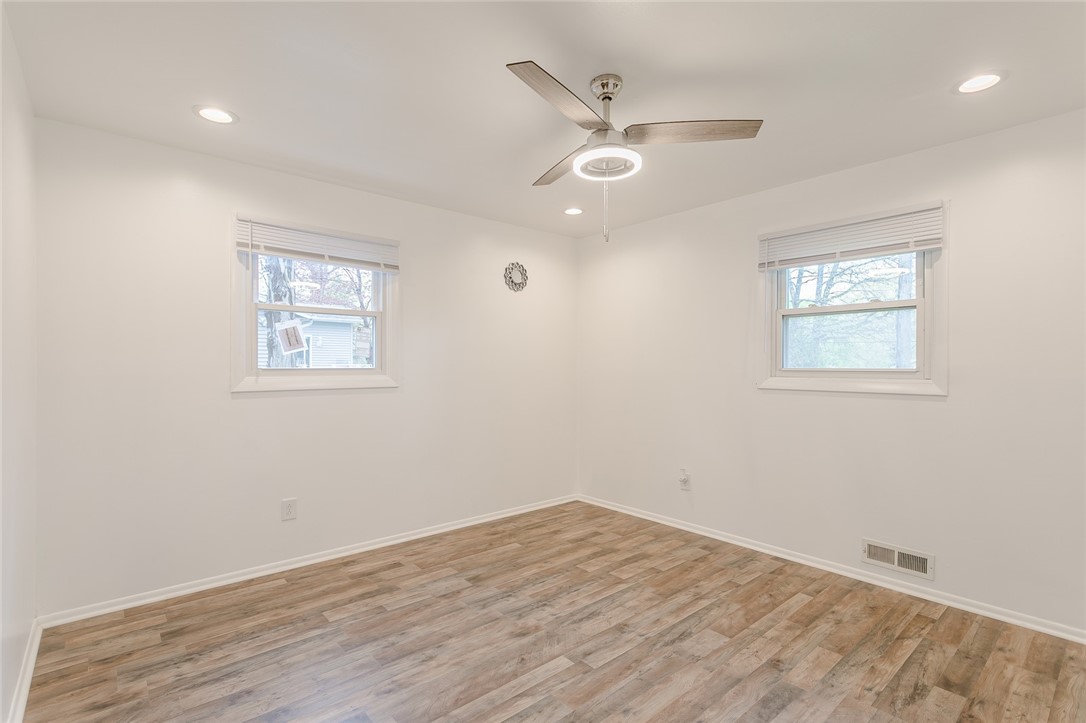 271 Crockett Drive, Henrietta, New York image 10