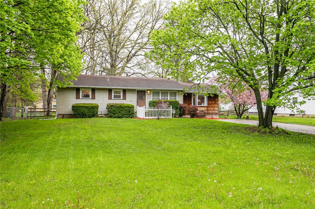 271 Crockett Drive, Henrietta, New York image 28