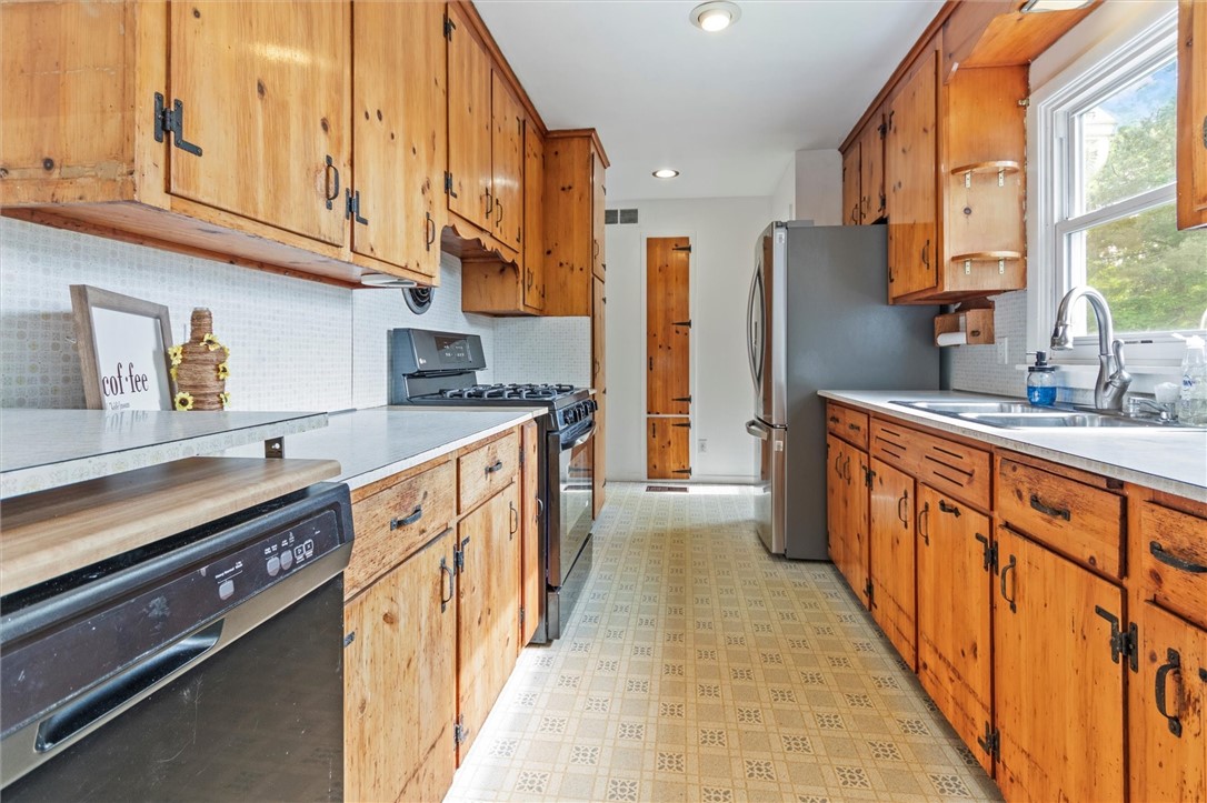 4411 Williamson Road, Marion, New York image 16