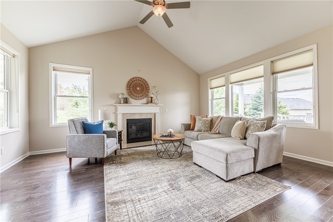 6934 Silverton Glen