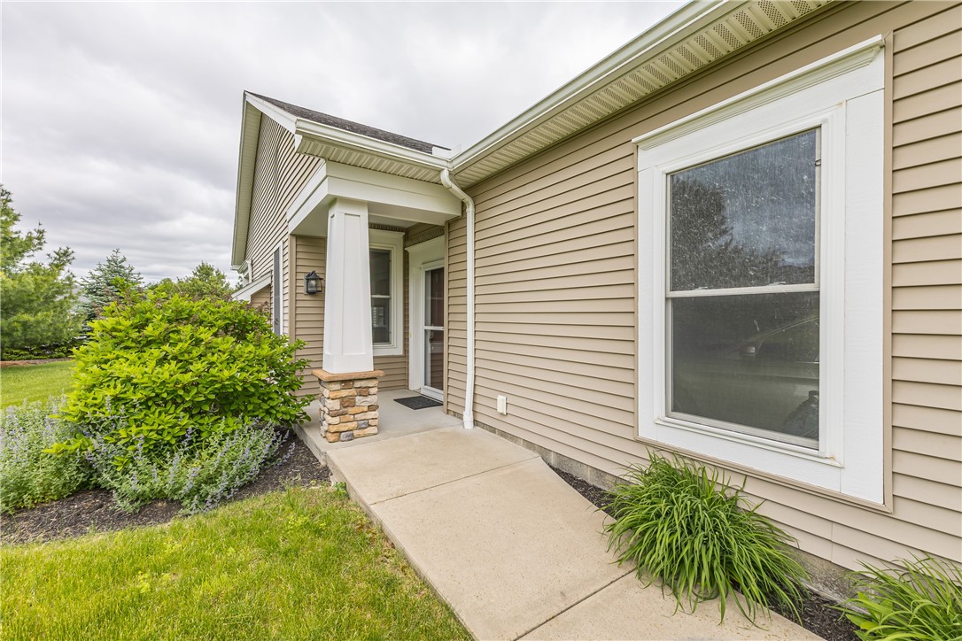 6934 Silverton Glen