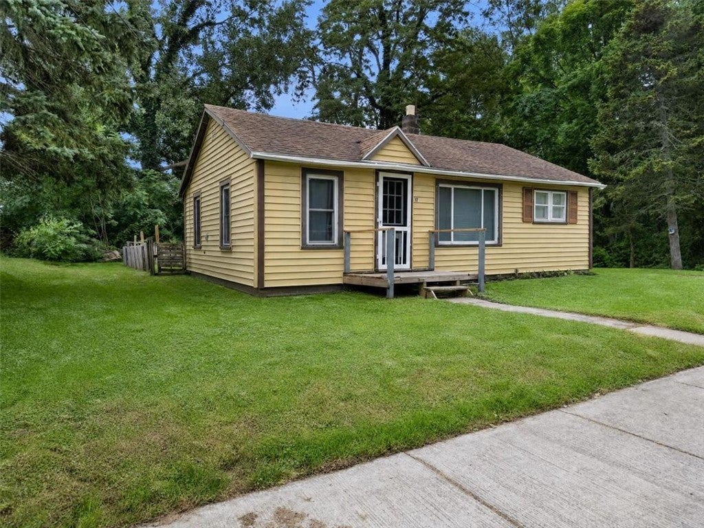 Photo of 17 Spring Street, Sodus, NY 14551 (MLS # R1716251)