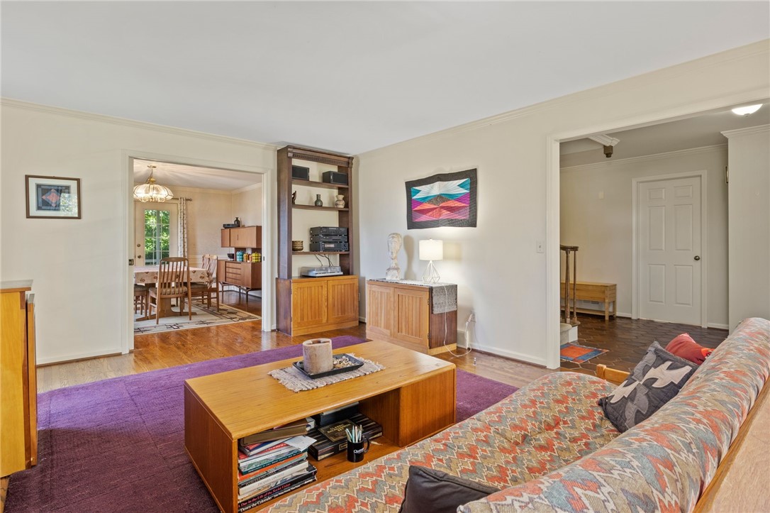 14 Locke Drive