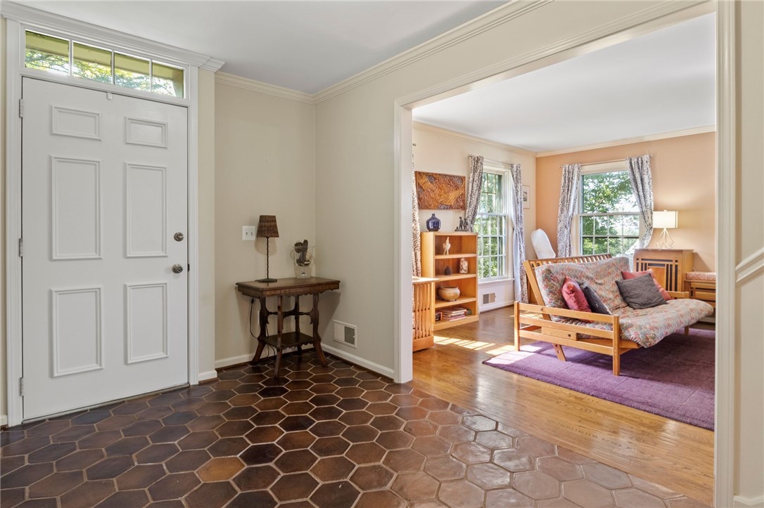14 Locke Drive