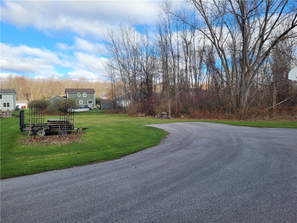 Benita Drive / Amy Lane, Clarkson, New York image 6