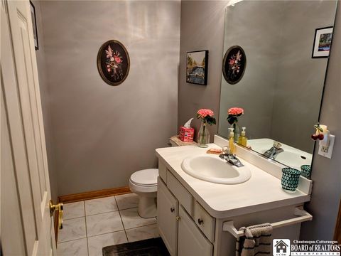 Tiny photo for 109 Sandpiper Lane, Grand Island, NY 14072 (MLS # R1690146)