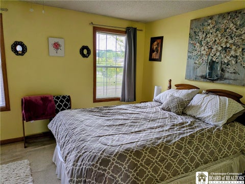 Tiny photo for 109 Sandpiper Lane, Grand Island, NY 14072 (MLS # R1690146)