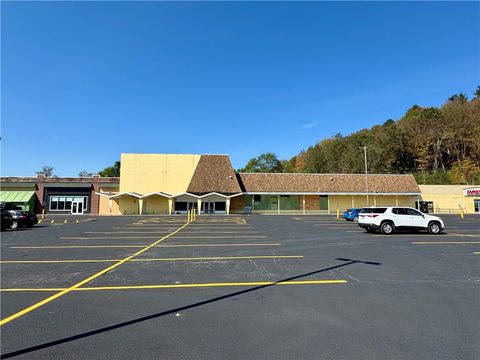 Photo of 101 Winney Hill Road, Oneonta, NY 13820 (MLS # R1641882)