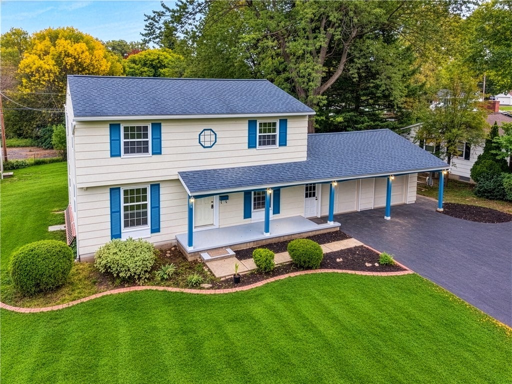 32 Yorktown Drive