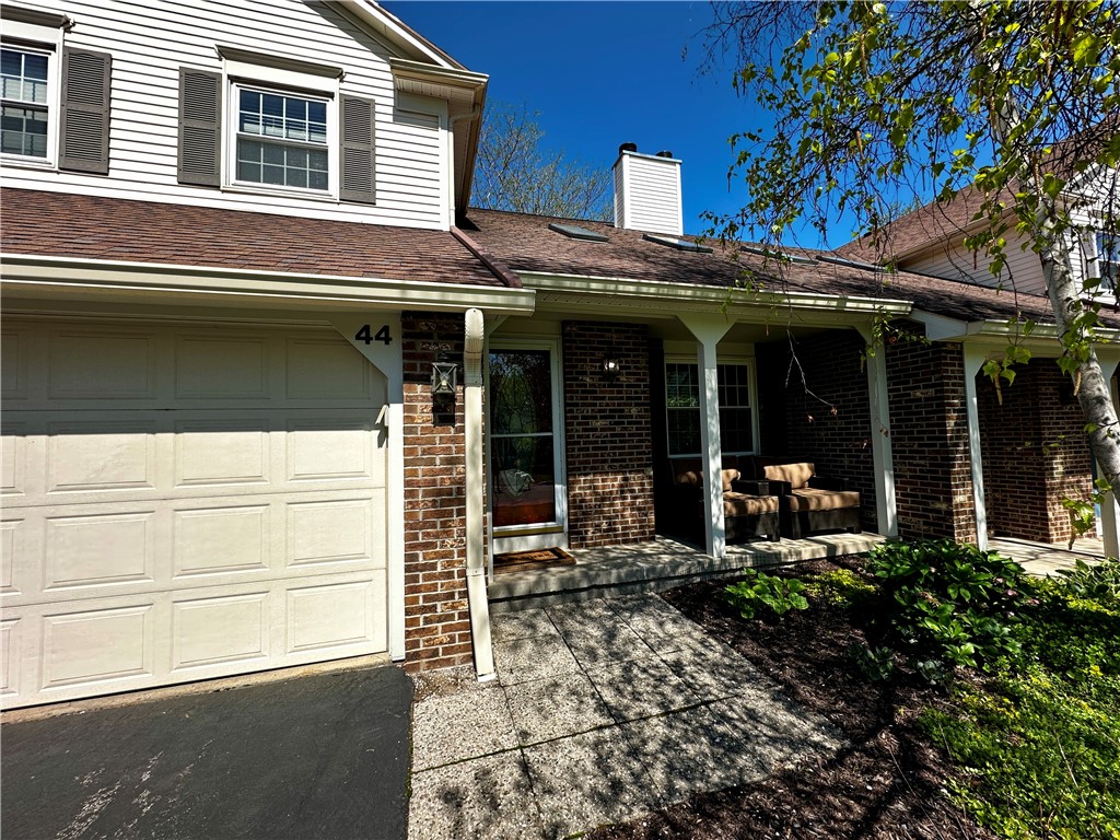 44 Marquette Drive, Brighton, New York image 2
