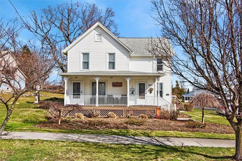 8451 Bay St Sodus Point NY 14555