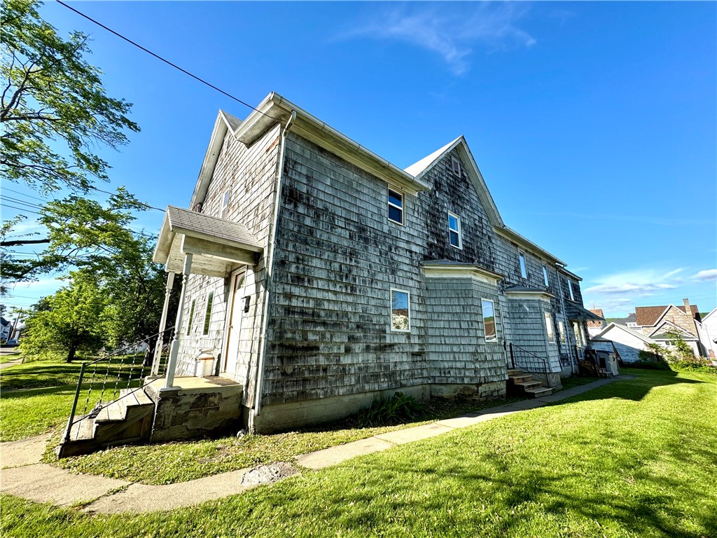 232 Birchwood Avenue