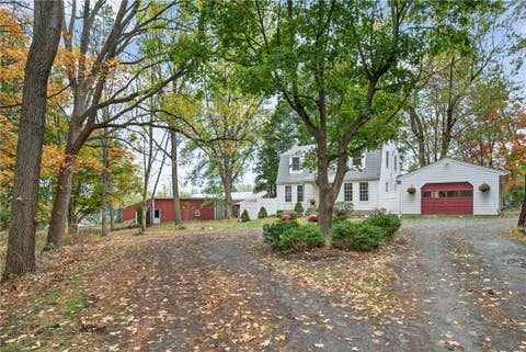 Photo for 2867 Merritt Hill Road