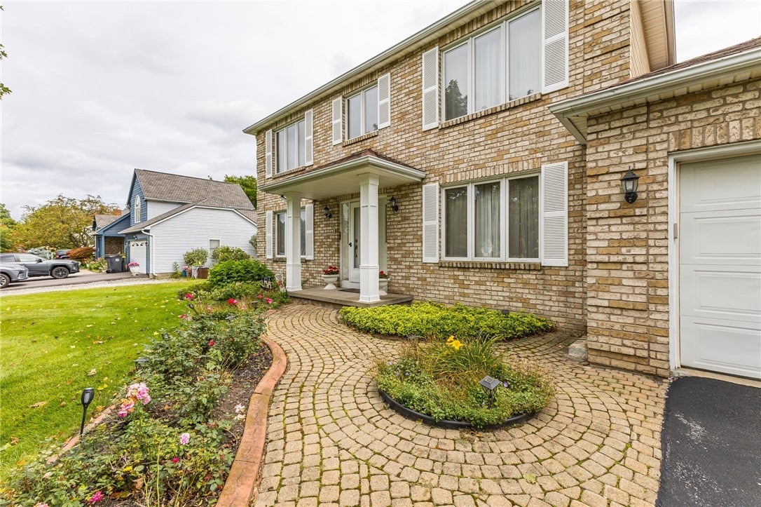 115 Queensland Drive