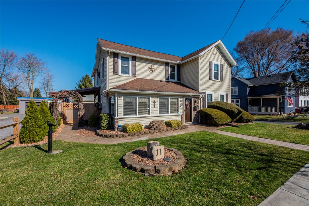 11 Lackawanna Avenue, Mount Morris, New York image 2