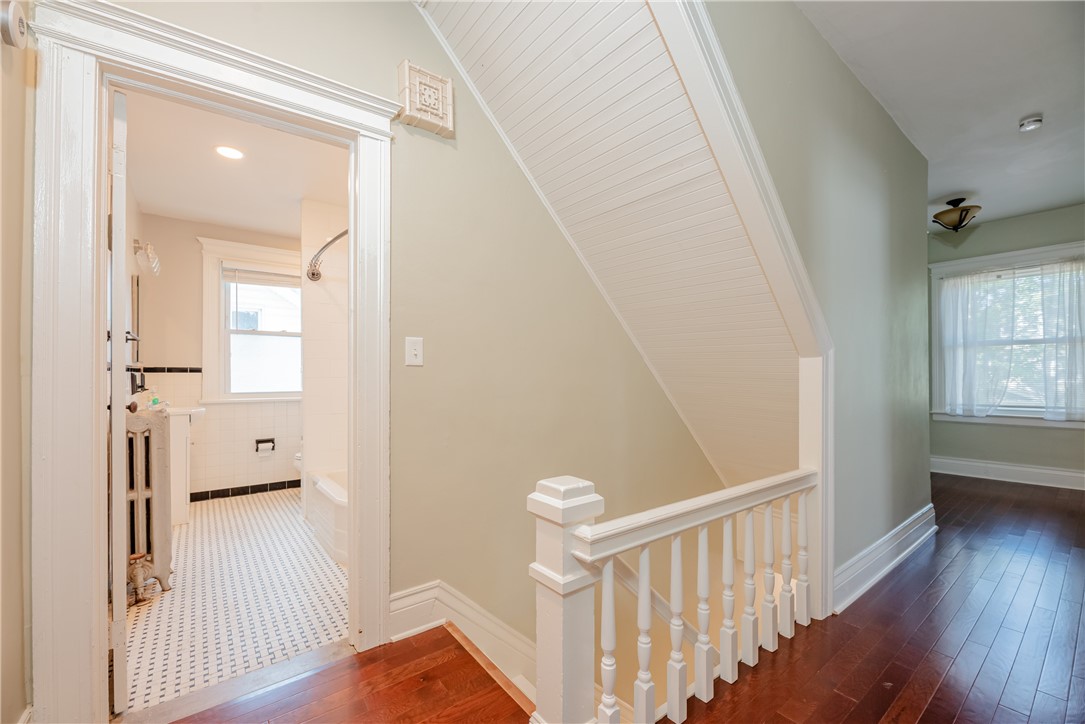 Search Properties 3 891 garson avenue