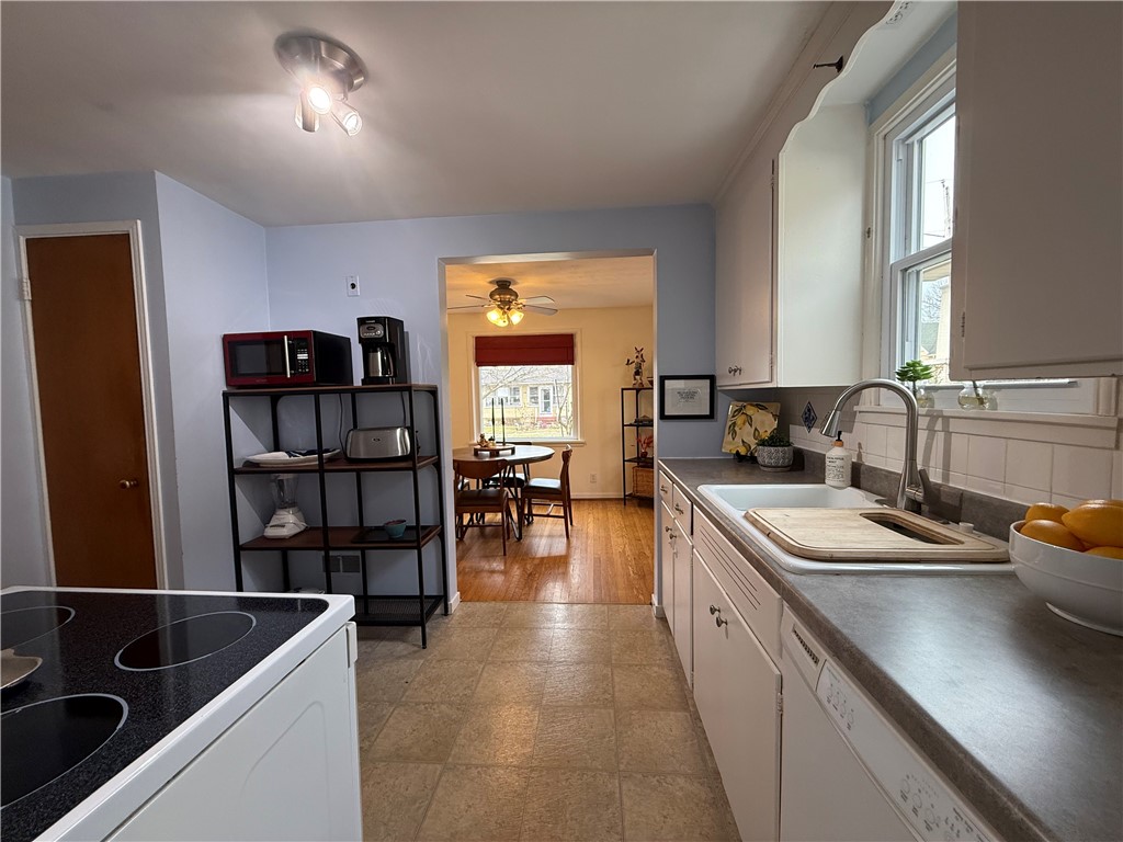 117 Redfern Drive, Rochester, New York image 12