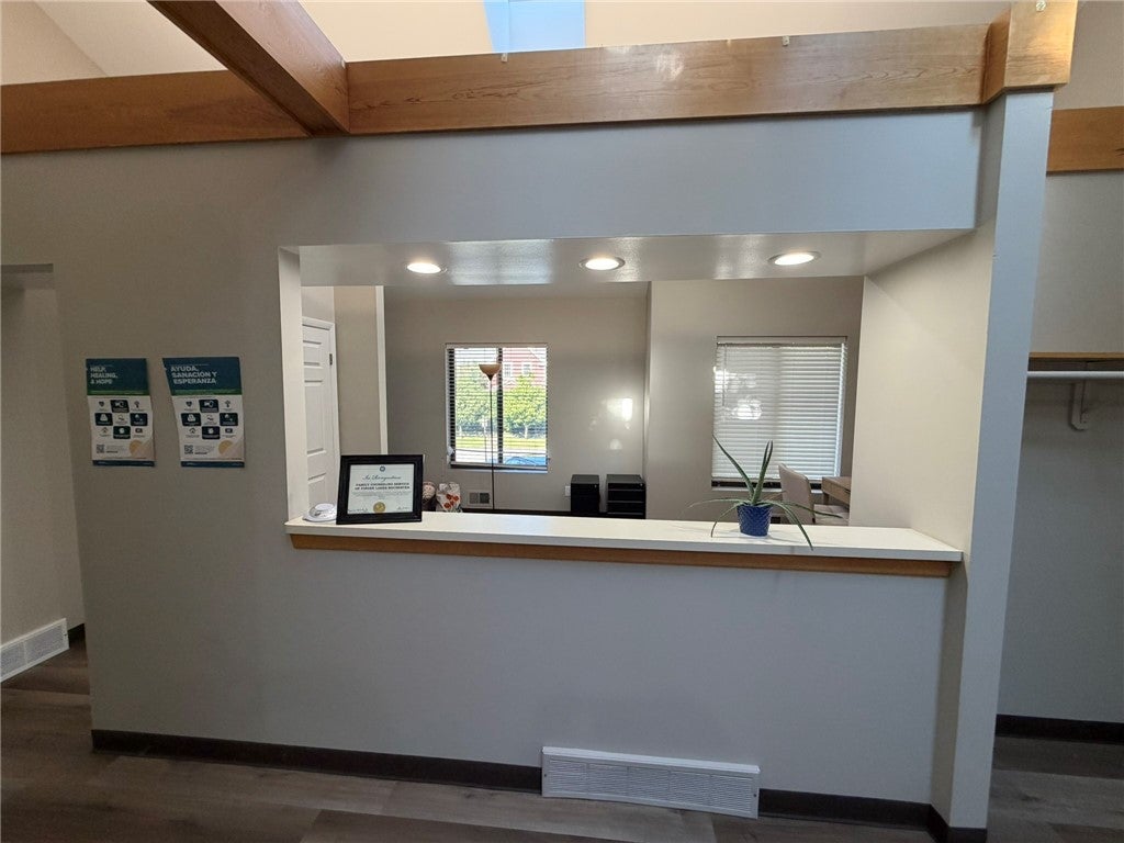 Photo of 572 Titus Avenue, Irondequoit, NY 14617 (MLS # R1704128)