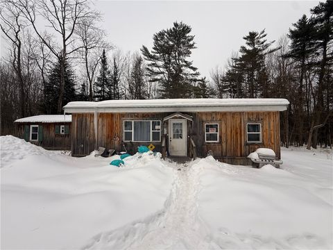 Mobile Home For Sale - 374 State Highway 29a<br/> Mayfield, NY 12078