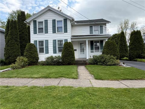 Homes For Sale - 7 Troup Street<br/> Seneca County, Seneca Falls, NY 13148