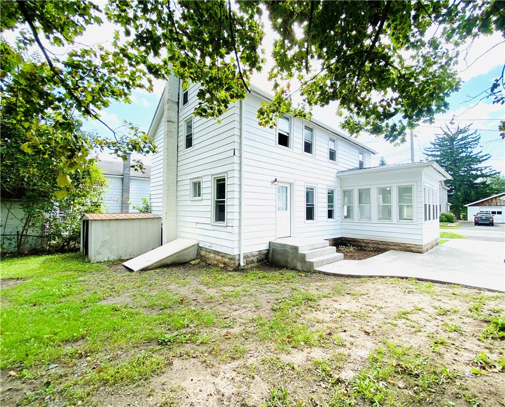 103 E Elizabeth Street