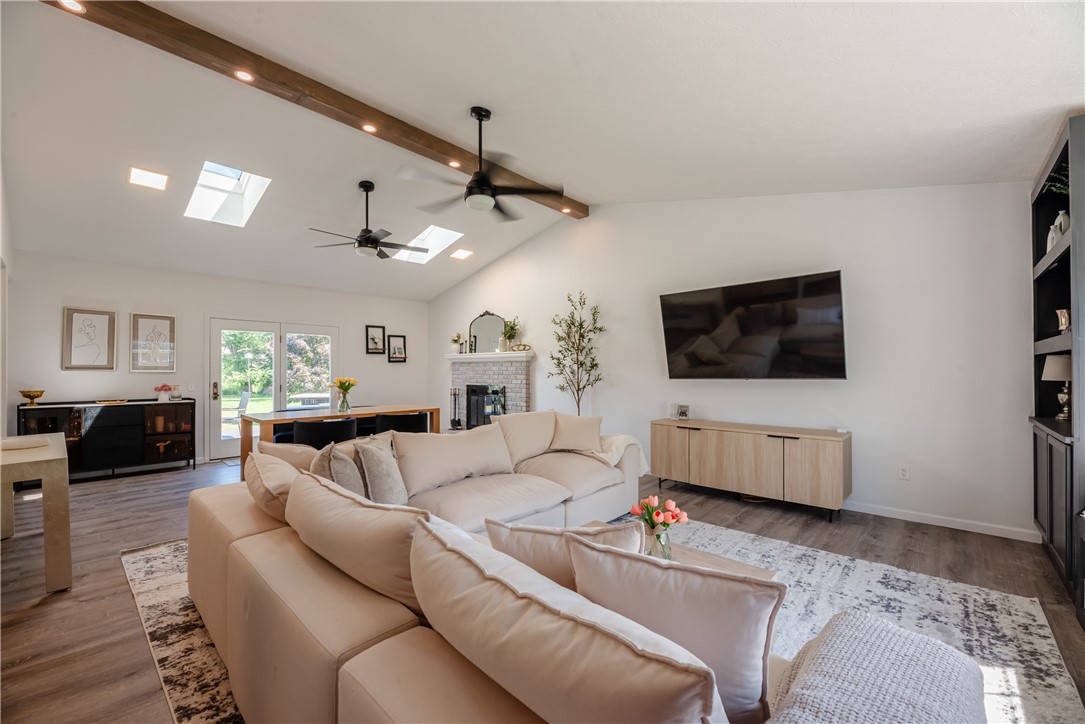 Search Properties 4 45 braunston drive