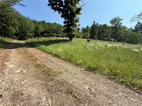 Photo for 759 Clendenning Road