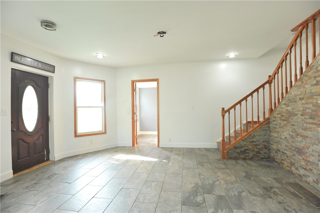 223 Glenwood Avenue, Horseheads, New York image 3