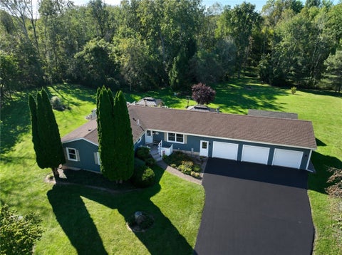 Photo of 5060 Upper Holley Road, Clarendon, NY 14470 (MLS # R1718702)