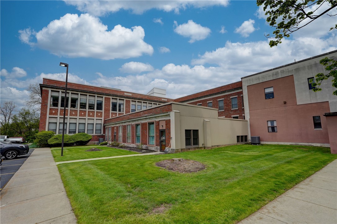 270 Latta Road #UN113, Rochester, New York image 41