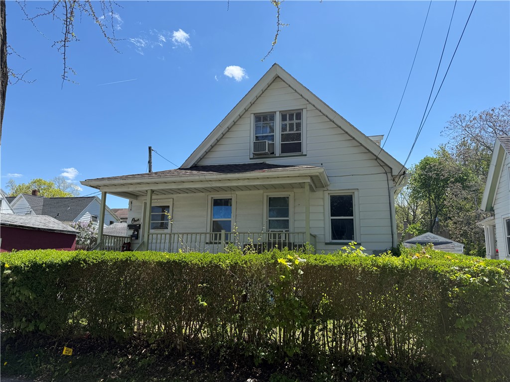 1 Laurel Street