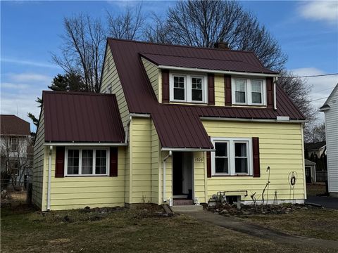 Homes For Sale - 1508 W Water Street<br/> Elmira, NY 14905