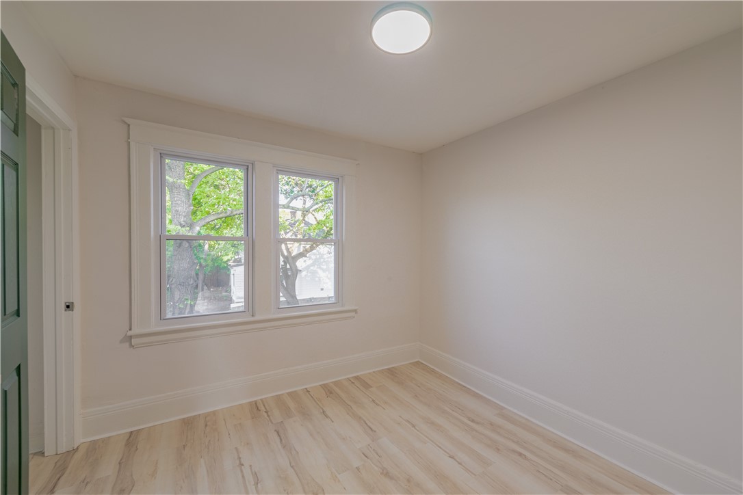39 Mitchell Street, Rochester, New York image 15