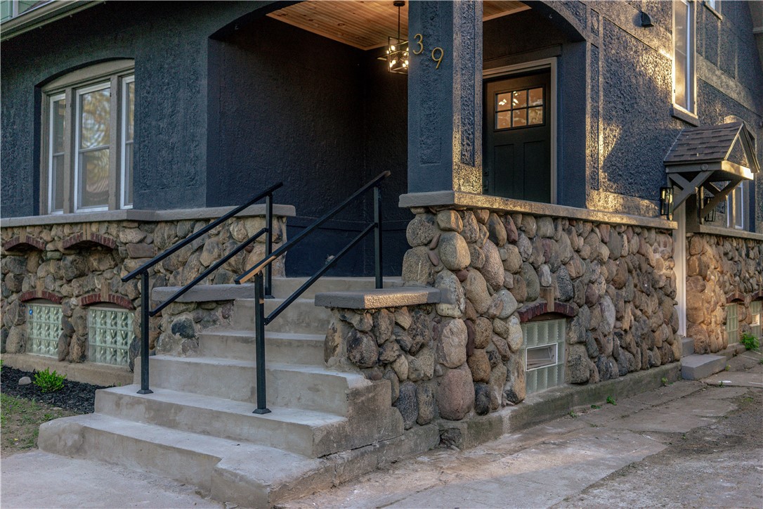 39 Mitchell Street, Rochester, New York image 19