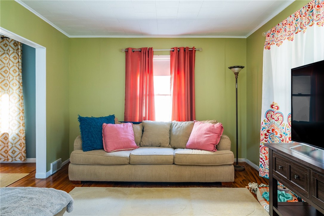 Search Properties 3 108 w spruce street