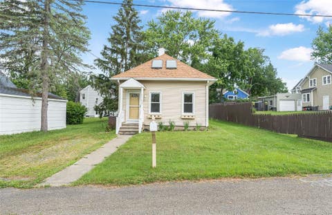 Photo for 1162 Draper Avenue