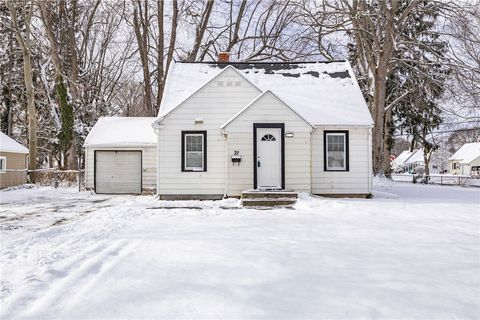 27 Woodside Ln Lane Rochester NY 14616