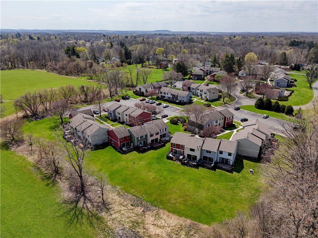 9 Village Trail, Mendon, New York image 37