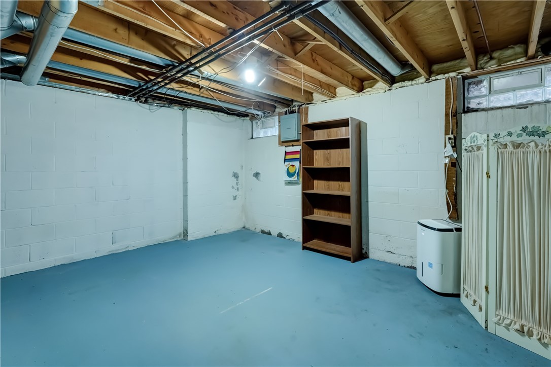 9 Village Trail, Mendon, New York image 31