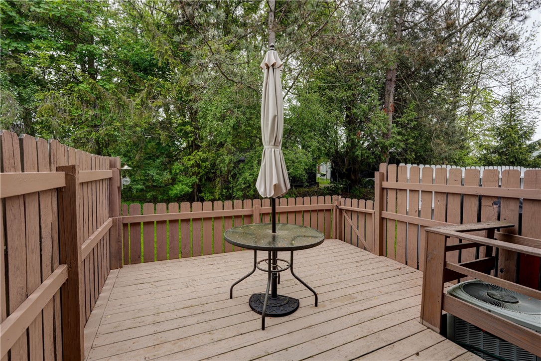 9 Village Trail, Mendon, New York image 36