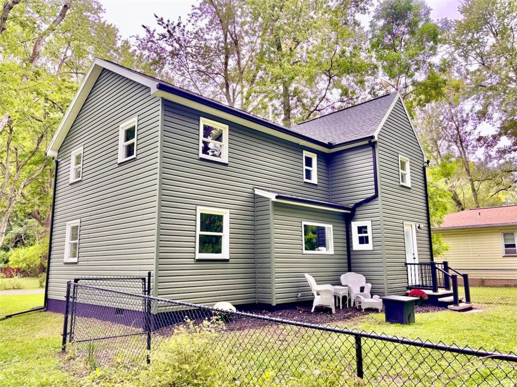 129 Bastian Road