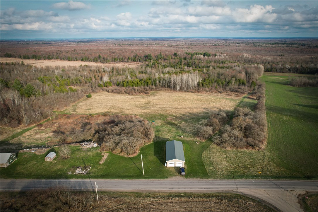 270 East Road, Oswegatchie, New York image 2